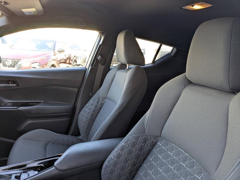 TOYOTA C-HR d’occasion à vendre à MONTPELLIER chez MAS AUTO (Photo 12)